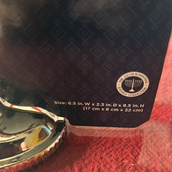 NWT 1 menorah and 2 mini menorah sets w 44 candles - Picture 4 of 9